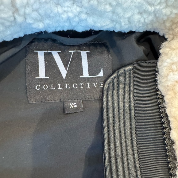 IVL Sherpa zip up jacket - Picture 2 of 3